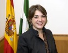 La consejera de Fomento y Vivienda, Elena Cortés, ha pedido “prudencia” sobre el pronunciamiento de la Comisión Europea en un acto celebrado en Écija.