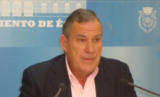 El ex-alcalde de Écija del PSOE, Juan Wic, no se presentará a las próximas elecciones locales