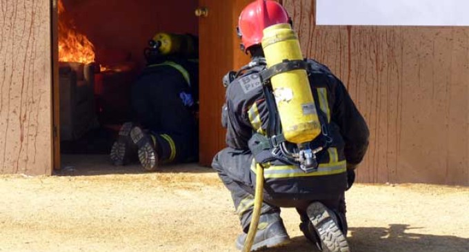 El sindicato profesional de bomberos denuncia la falta de vehículos operativos en Écija