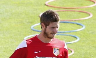 El jugador de Écija, Rubén Pérez, cedido al Elche por el Atlético de Madrid, jugará contra el Atlético el sábado