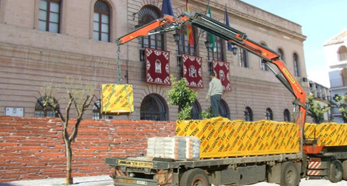 28 DE DICIEMBRE: Comienzan las obras de rehabilitación del Ayuntamiento de Écija.