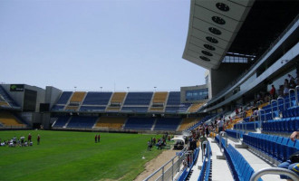 El partido entre el Écija y el Cádiz en el Carranza, se disputará el domingo a las 12 horas.