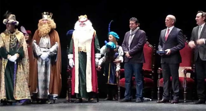 Los Reyes Magos de Oriente reciben la llave de la ciudad de Écija