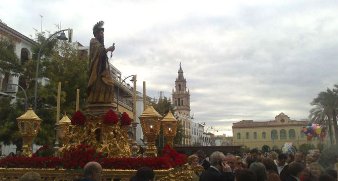 San Pablo, el patrón de Écija, recorrió una año más las calles de la ciudad. (Comentarios sobre su visita a España).