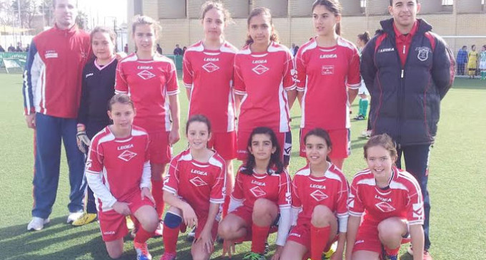 El fútbol femenino de Écija participó ayer en la Primera Jornada celebrada en Utrera