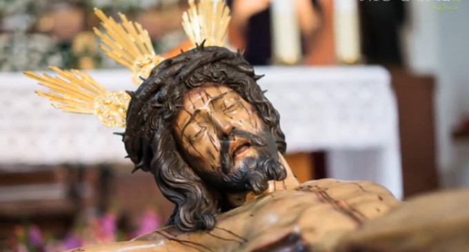 VIDEO Besapié 2014 al Santísimo Cristo de la Yedra de Écija