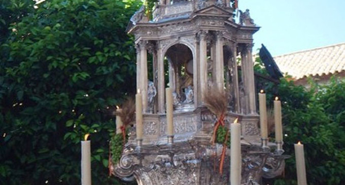 El  domingo culminarán los actos conmemorativos del Corpus Christi con la procesión por las calles de Écija