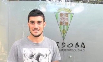 El ascendido Córdoba cede al Huesca, a Javi Cabezas, jugador que estuvo cedido al Écija
