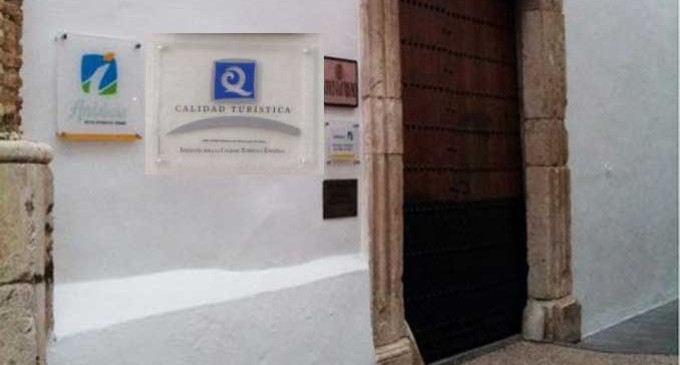 La Oficina Municipal de Turismo de la ciudad de Écija renueva la “Q” de Calidad