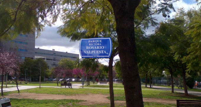 Se inaugura en Sevilla un parque en homenaje a Rosario Valpuesta, Ecijana del año 2009