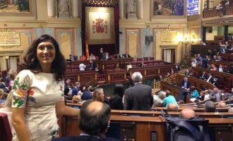 La concejal del Ayuntamiento de Écija, Silvia Heredia, asiste a una jornada histórica
