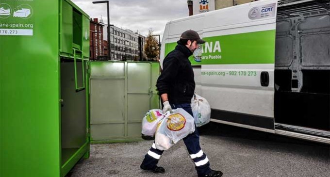 La Organización Humana recoge 18 toneladas de textil usado en Écija durante el primer semestre de 2014