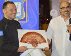 Antonio Rodríguez, de Écija, se proclama vencedor del II Concurso Nacional de Cortadores de Jamón (contiene vídeo reportaje)