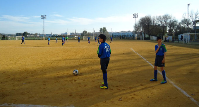 Expediente de contratación para la instalación del cesped artificial del Polideportivo Municipal de Écija