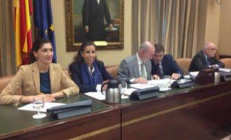 TU NOTICIA: La concejal de Écija, Silvia Heredia, informa sobre la aprobación de La Ley de Mutuas en el Congreso