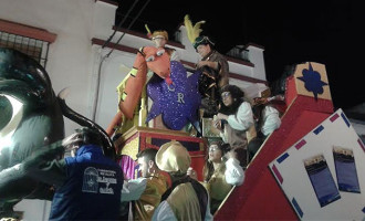 La Cabalgata de Reyes despide las entrañables fiestas navideñas en Écija