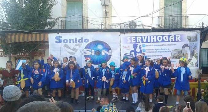 El pasado el presente y el futuro del carnaval de Écija se dieron cita en Puerta Cerrada