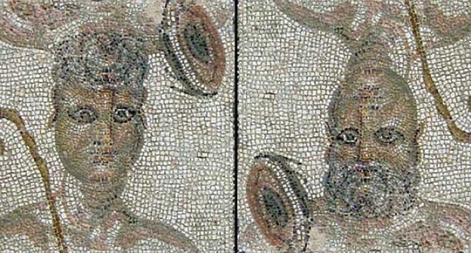 Causan daños irreparables en el mosaico romano de doble cara y en estructuras arqueológicas de Plaza de Armas de Écija