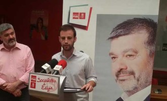 Rueda de Prensa José Luis Riego del PSOE de Écija, sobre Planes de Empleo a Jóvenes