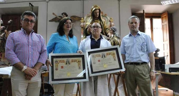 Reconocimiento de la Hermandad de la Soledad de Écija a la Escuela Superior de Conservación y Restauración de Bienes Culturales de Madrid