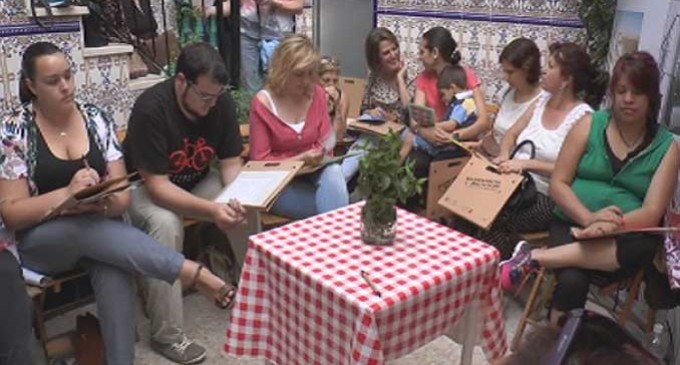 Comienza el Taller de Cocina tradicional de la Asociación Hierbabuena de Écija.