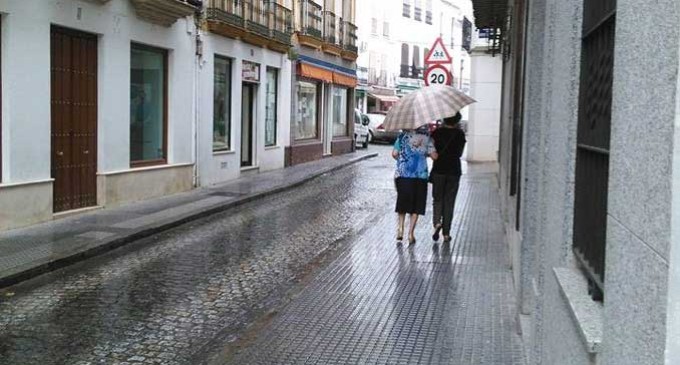 TU NOTICIA: Al mal tiempo, buena cara. Fernando Castellano de Écija nos desea buen finde.