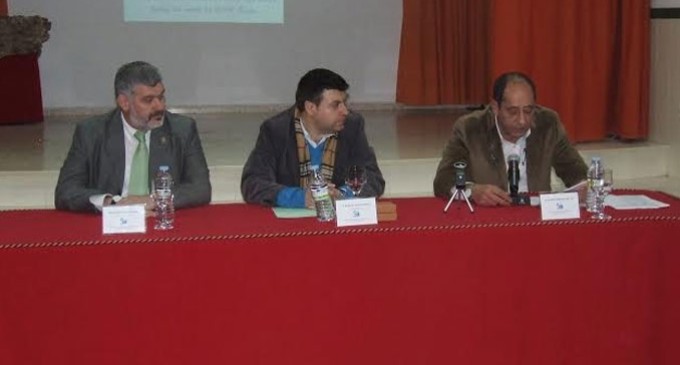 Conferencia de Ramón Freire Gálvez sobre la Casa de Peñaflor, los Jesuitas y Safa Écija (contiene audio)