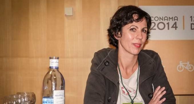 Conferencia de Eva García Sempere en Écija sobre el acuerdo del libre comercio