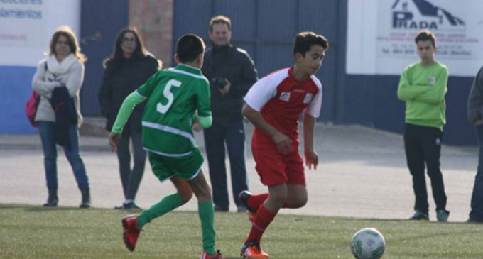 TU NOTICIA:  El jugador de fútbol alevín, Darío Baena, de Écija, elegido para la selección sevillana de fútbol promesas alevines.