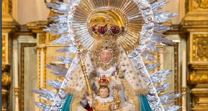 Traslados de la Patrona de Écija, la Virgen del Valle con motivo de las Misiones Populares