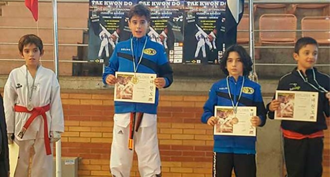 Gran actuación de jóvenes taekwondistas de Écija en el I Open Ibérico Internacional de Taekwondo ‘Ciudad de Badajoz’