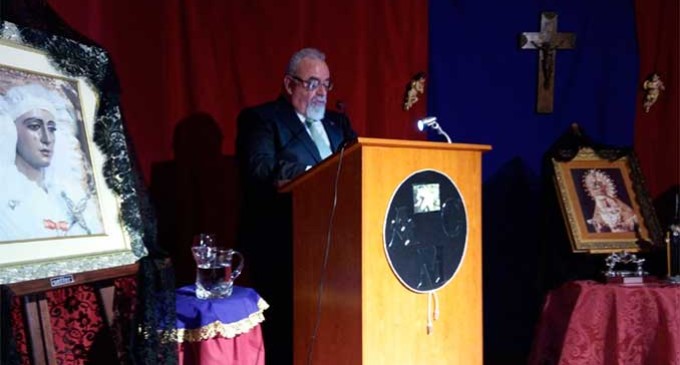 El escritor de Écija, Francisco J. Fernández-Pro, realizó la Sexta Exaltación a la Semana Santa en Montequinto