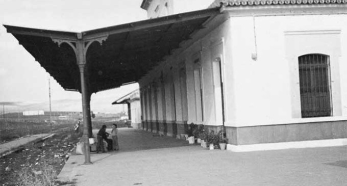 EL CIERRE DE LA ESTACIÓN DE FERROCARRIL DE ÉCIJA por Juan Méndez Varo