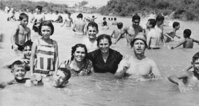 PARA BAÑARSE EN EL RÍO GENIL SE NECESITABA AUTORIZACIÓN MÉDICA por Juan Méndez Varo