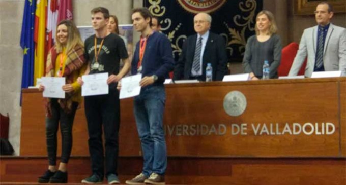 La alumna del IES Nicolás Copérnico de Écija que ganó la fase provincial de las Olimpiadas de Física, logra una medalla de bronce en la Fase Nacional.