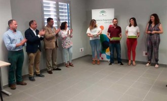 Se entregan los premios del VII Concurso de proyectos empresariales “Emprendemos”, organizado por el CADE de Écija