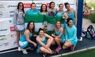 El equipo femenino del Club de Pádel Indoor de Écija se proclama Campeón de España en la categoría 500
