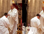 Gonzalo Fernández y Jesús Ojeda, de Écija, ordenados diáconos por el señor Arzobispo en la Catedral de Sevilla