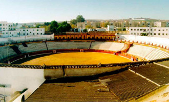 RESUMEN HISTÓRICO DE LA PLAZA DE TOROS DE ÉCIJA (1844-2018) por José Manuel González Núñez