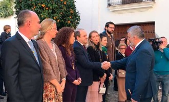 Imágenes del Día de la Constitución Española en su 40 Aniversario, celebrada por los ecijanos