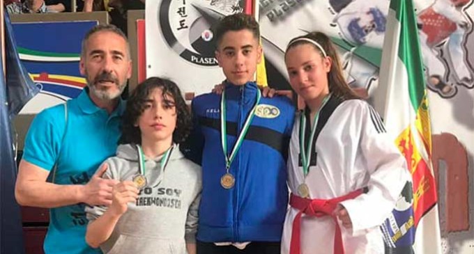 Gran actuación de los taekwondistas de Écija en el VI Open Internacional Ciudad de Plasencia