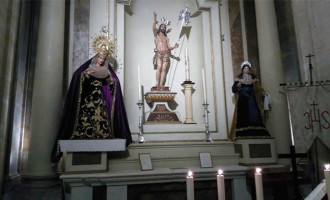 La Hermandad del Resucitado de Écija celebró la misa por los hermanos difuntos y por Antonio J. Dubé de Luque autor de su Titular, la Virgen de la Alegría