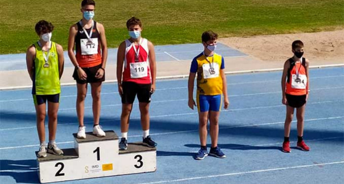 Gran actuación de los atletas de Écija Sub14 en el Campeonato de Andalucía Occidental