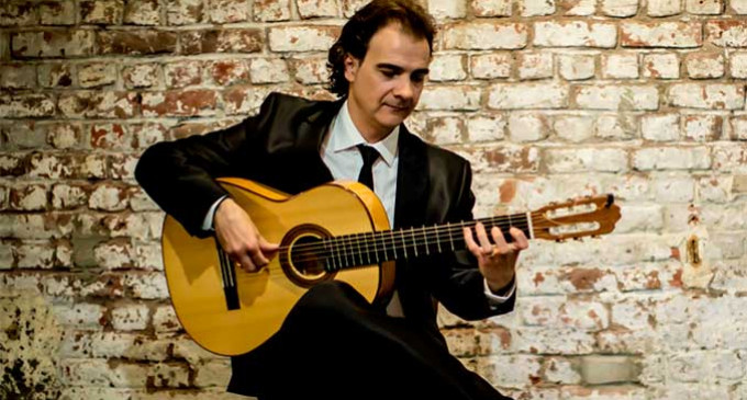 “11 Bordones” es el título de la obra del guitarrista de Écija, Salvador Guriérrez