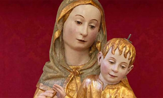 Se presenta la Virgen del Rosario de Écija tras la restauración realizada por María del Valle Rodríguez Lucena