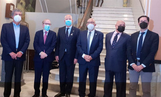 El ecijano Javier Fernández, presidente de USIE, entre los intervinientes en el acto de presentación del libro: “La LOMLOE y su análisis. Una mirada técnica”, celebrado en el Ateneo de Sevilla (descarga del libro)