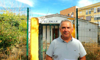 IU-Écija denuncia que la sede de la Asociación de Vecinos de El Valle está cerrada y en ruinas desde que se recuperó en mayo