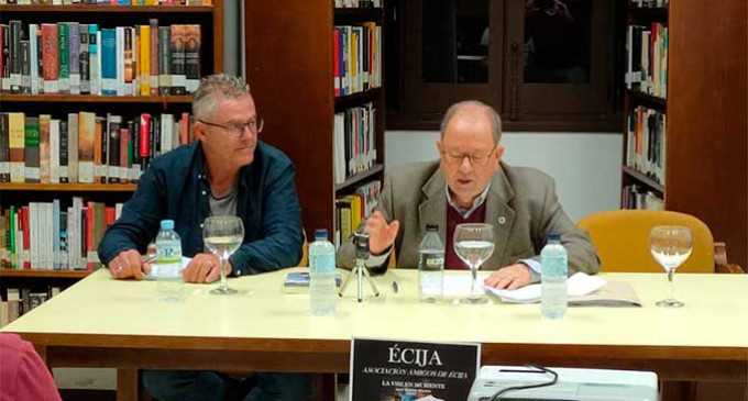 Presentación en Écija del libro “La voz en mi mente”, del autor José Martín Martín