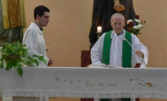 Muere el sacerdote de Écija, Antonio Rodríguez Lucena, el cura que sobrevivió al ataque yihadista de Algeciras